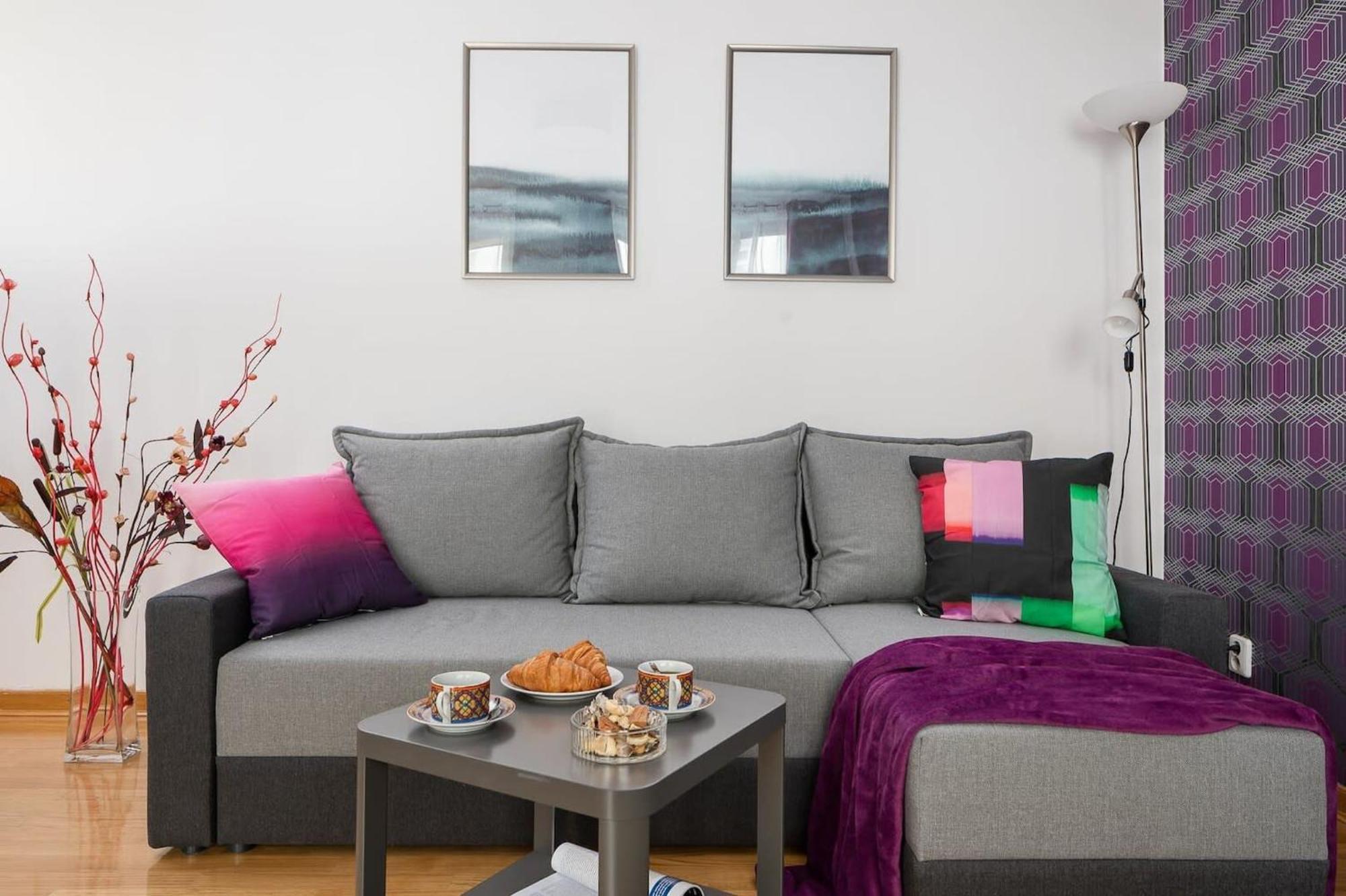 Elektoralna 12A - Colorful Apartment With Balcony By Noclegi Renters Warschau Exterior foto